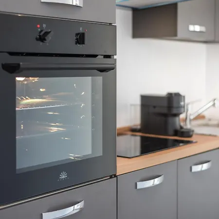 Apartament Ponte Milvio, Flat Moderno Con Ac, Wi-fi, Netflix *